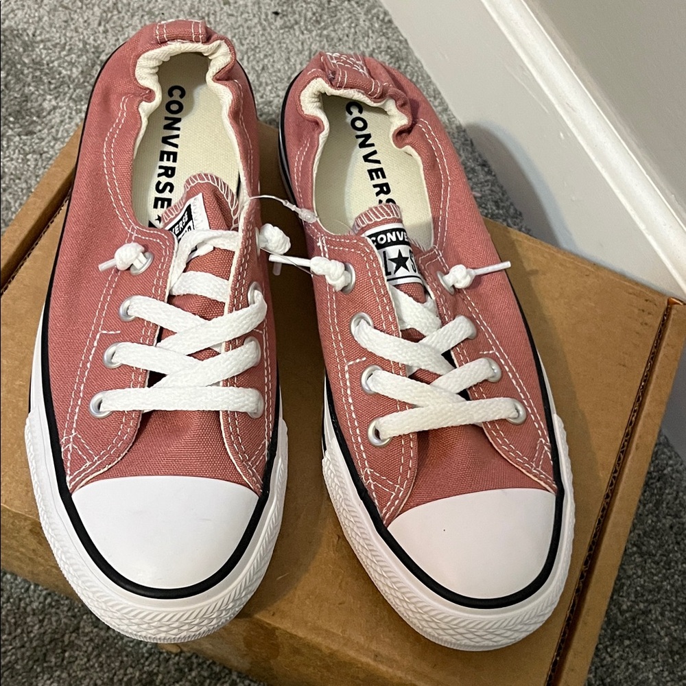 Converse Dusty Pink Slip-On Sneakers 9 - Picture 2 of 4